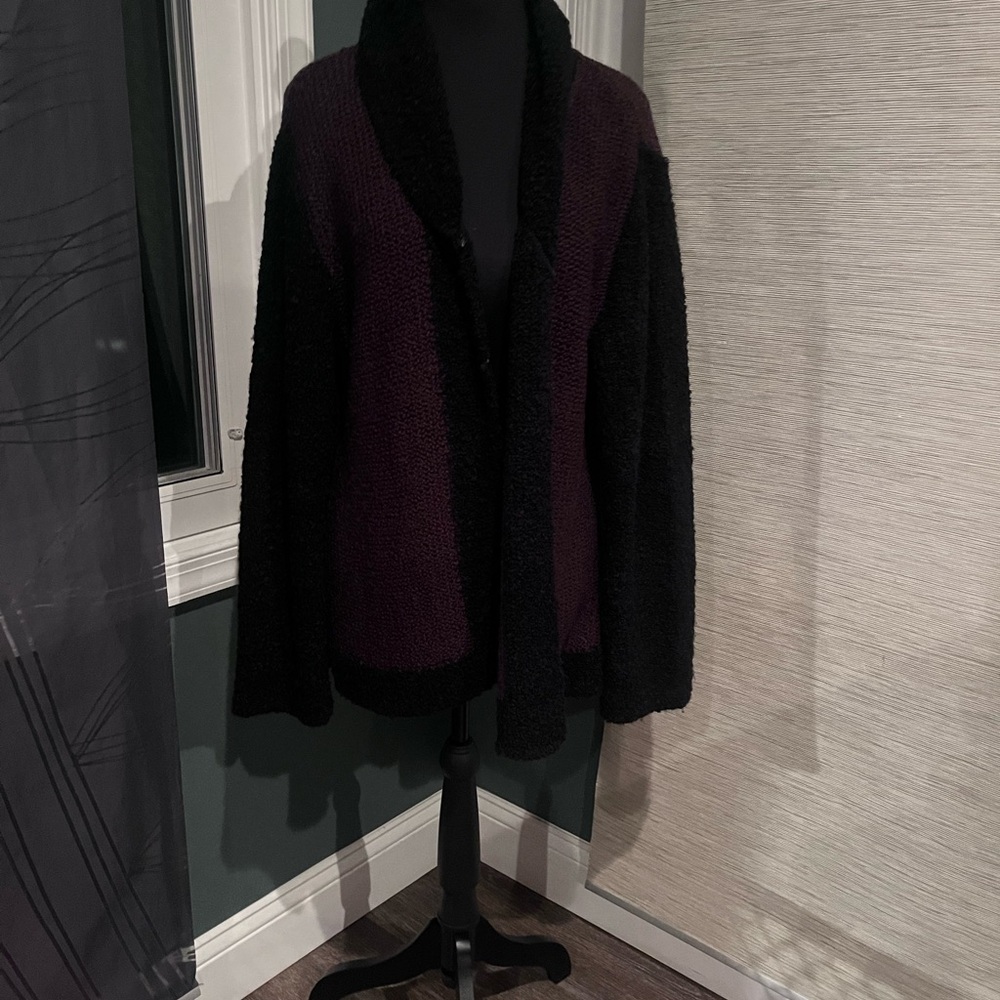 Retro Roni Bis  Black and Brown Women's Cardigan Sweater